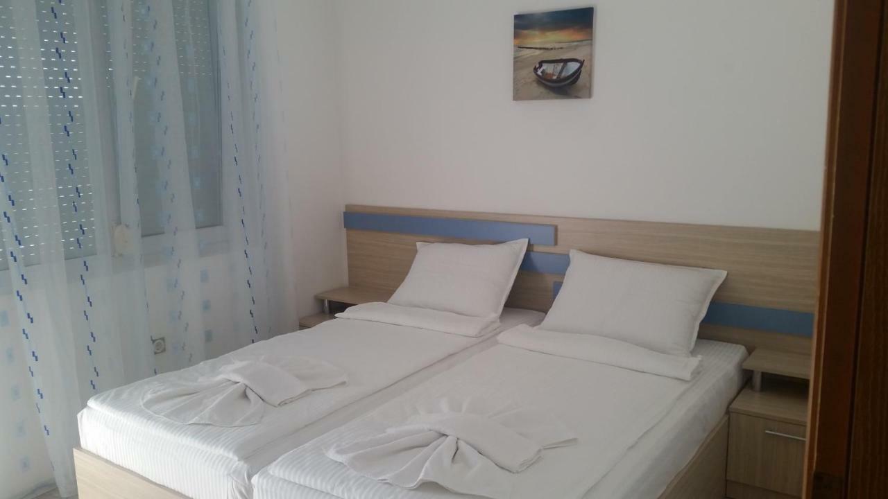 Blue House Apartment ซาเรโว ภายนอก รูปภาพ
